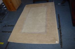 Cream Rug ~5ft x 7ft