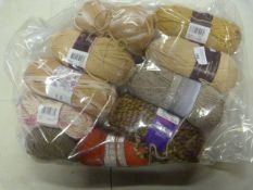 10 Assorted Balls of Wool