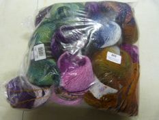 15 Assorted Balls of Wool