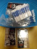 Quantity of Nail Tips and Glue