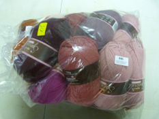 15 Assorted Balls of Wool