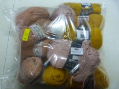 15 Assorted Balls of Wool