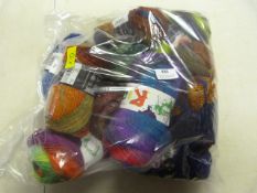 10 Assorted Balls of Wool
