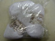 3 Large Rolls of White 100% Polyester