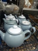 * 5 x tea pots