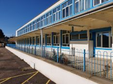1 x Large Overhead Suspended Canopy Shelter - Overall Length 4950cm x Depth 400cm x Hight 336cms -