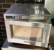 1 x Panasonic Ne1856 Commercial Microwave - Removed From A Busy Restaurant Kitchen - Ref: CQ180