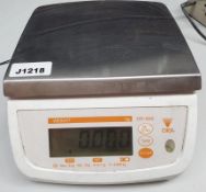 1 x Digi DS-502 Medical Digital Bench Weighing Scale - The NHS's Number 1 Scale For Weighing Fluids