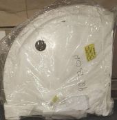 1 x Stone Quadrant Shower Tray - Dimensions: 900x900mm - £1 Start, No Reserve - Ref: Ma355 - CL011 -