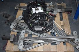 1 x Leveling System For Caravans, Motorhomes, Horseboxes or Trailers - Ref 438 - CL501 - Location: