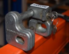 1 x Winterhoff Robstop WS3000 Caravan Hitchlock With Key - Ref 356 - CL501 - Location: Warrington
