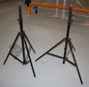 1 x Pair of Calumet MF6060 Photography Light Tripod Stands - Ref LF250 WH - CL530 - Location: