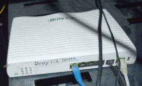 1 x Draytek Vigo 2830 ADSL2 Security Firewall Router - Ref SR - CL530 - Location: Leicestershire,