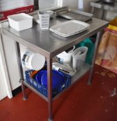 1 x Stainless Steel Prep Bench With Undershelf - CL529 - Location: Wakefield WF2