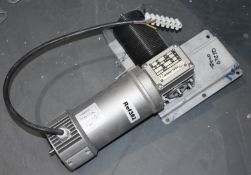 1 x 24 Volt Mini Motor With 56rpm Gearbox - Type PCC24MP4N - Ref 382 - CL501 - Location: