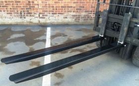 1 x Set of Total Source ForkLift Truck Extension Sleeves - Length 900mm, Height 40mm, Width