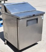 1 x True Single Door Refrigertor With Salad Topper - H110 x W70 x D76 cms - Model TSSU-27-08 - CL232
