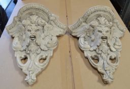 A Pair Of Ornamental Plaster Gargoyles / Garden Plaques - Dimensions: W30 x H32 x D16cm - Used, In