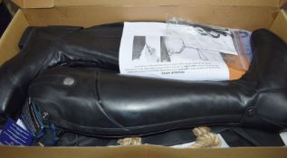 1 x Mountain Horse Sovereign High Rider Horse Boots - Size 4 - Ex Display Boxed Stock - CL011 -