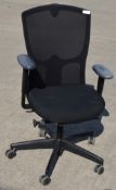 1 x Kinnarps Branded Executive Highback Swevel Office Chair- Dimensions: H195 x W80 x D47cm -