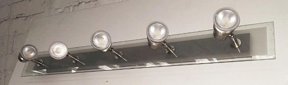 1 x TOP HAT Bar Spotlight Fitting With A Silver Satin Finish And Glass Backplate - Ex-Display Item,