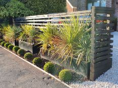 28ft Section of Contemporary Slatted Fencing With End Panels - Ideal For Driveways, Patios,