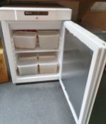 1 x Gram Undercounter Commercial Fridge - Model K210 LG 32 - 125l Capacity - H83 x W60 x D64 cms -