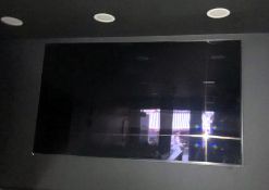 1 x Samsung QM85D Professional 85