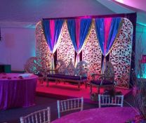 4 x Commercial Freestanding Ornate Fibre Glass Display Screen Panels - Each is 10ft tall x 3ft wide
