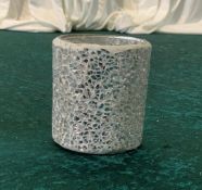 18 x Silver Crackle Tealight Cups - Dimensions: 8x7cm - Ref: Lot 46 - CL548 - Location: Leicester