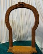 1 x Large 1m Wooden Arch - Dimensions: 103x82cm - Ref: Lot 92 - CL548 - Location: Near Market