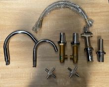 1 x Hudson Reed 4 Tap Hole Bath Mixer - Code: PE304 - New Boxed - Location: Altrincham WA14 -
