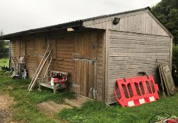 1 x Large Timber Stable Outbuilding Incorporating 3 Sections / Stables storage areas - Ref: JB282 -