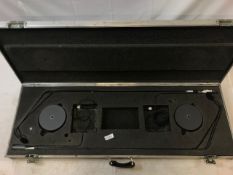 2 x AKG podium Microphones (2x AKG ck31 and 2x AKG GN15 including baseplates) in flight case -