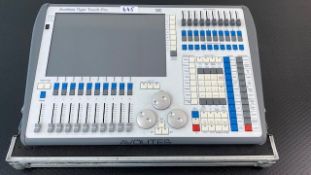 1 x Avolites Tiger Lighting Desk In Flight Case - Ref: 645 - CL581 - Location: Altrincham