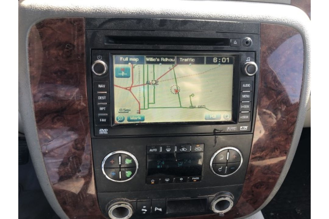 2009 Chevrolet 2500 VIN: 1GCHK63649F137369 Odometer States: 297,373 Color: - Image 6 of 8