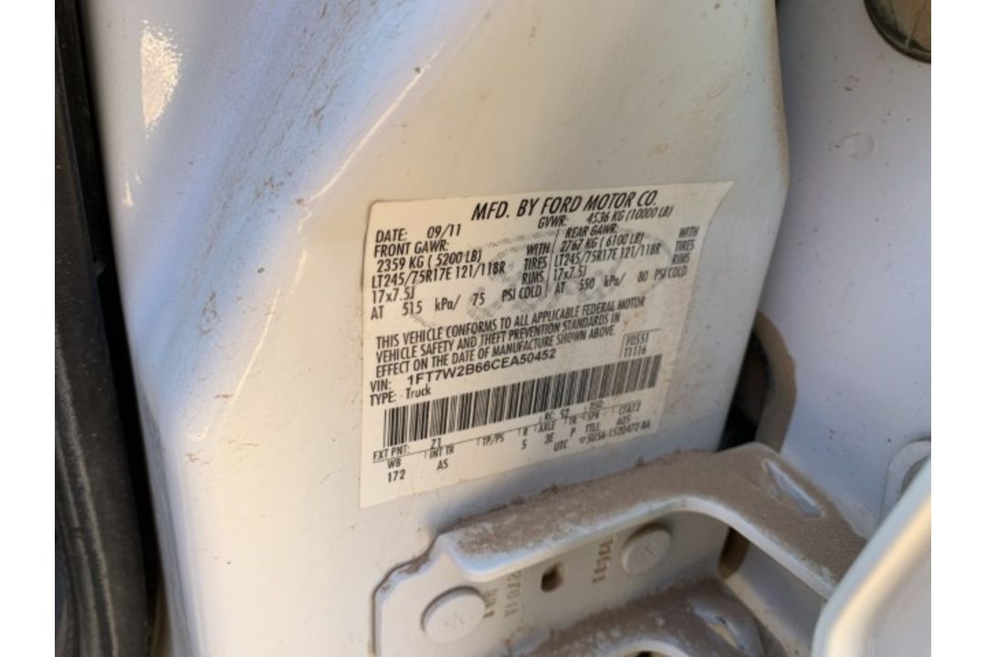2012 Ford F250 XL Crewcab 4x4 VIN: 1FT7W2B66CEA50452 Odometer States: Unk C - Image 6 of 6