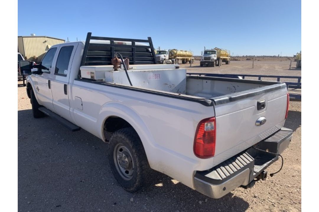 2011 Ford F250 CL Crew Cab 4x4 VIN: 1FT7W2BT3BEC16446 Odometer States: 2144 - Image 5 of 7