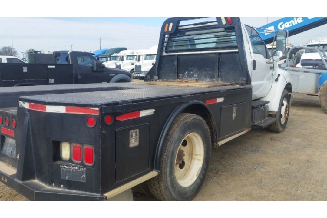 2011 Ford F-650 Flatbed VIN: 3FRNF6FLXBV453256 Odometer States: 133811 Colo - Image 3 of 7