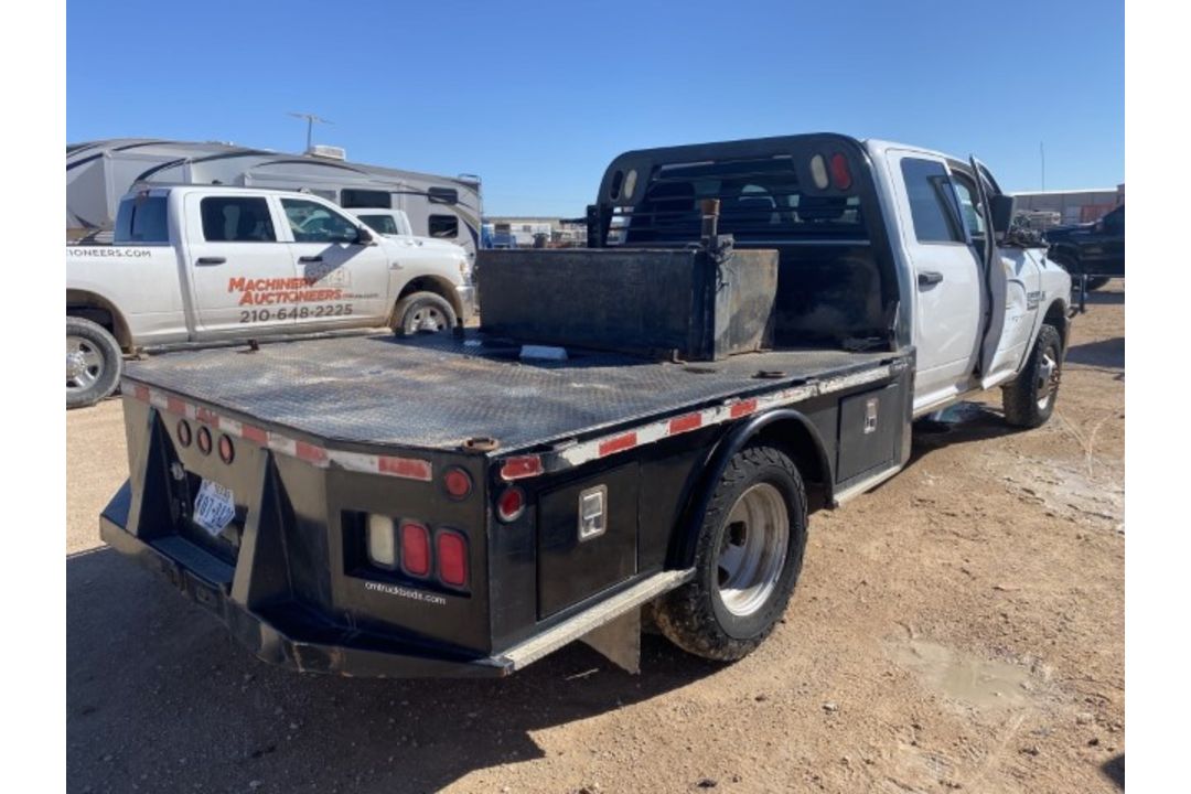 2012 Dodge RAM 3500 Flatbed VIN: 3C7WDTCL2CG229790 Odometer States: 136615 - Image 3 of 6