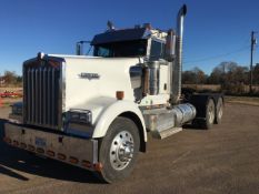2008 Kenworth W900 VIN: 1NKL40X38J220078 Odometer States: 39185 Color: Whit