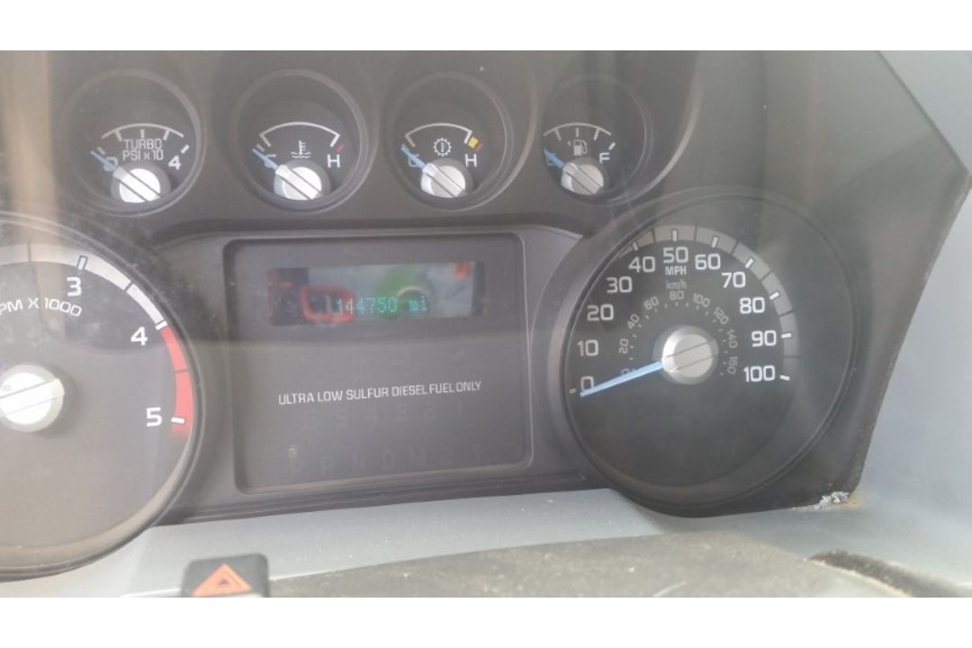2013 Ford F-550 VIN: 1FD0W5HT2DEA48467 Odometer States: 144750 Color: White - Image 6 of 7
