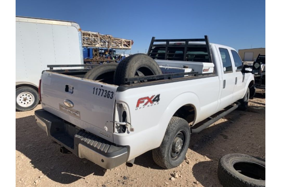 2012 Ford F250 XL Crewcab VIN: 1FT7W2B62CEC77363 Odometer States: Unk Color - Image 3 of 6