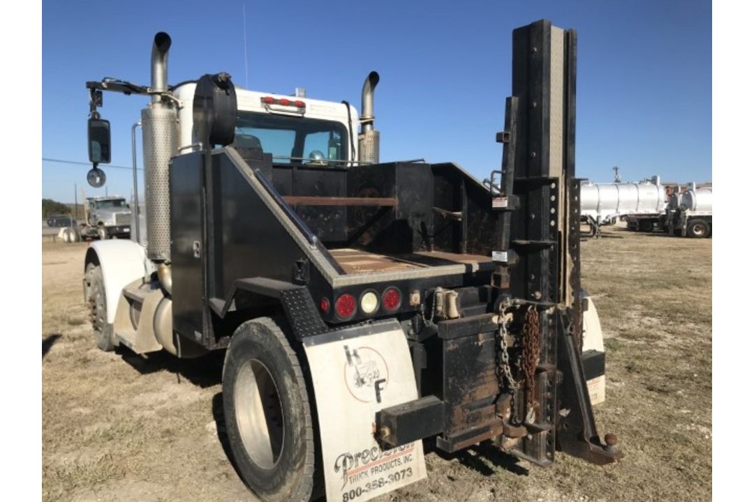 2007 Peterbilt 379 VIN: 1XP5AU8X37D671708 Odometer States: 260,071 Color: W - Image 4 of 7