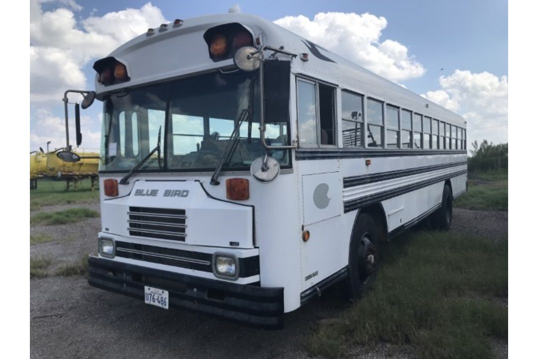 1991 BLUEBIRD SCHOOL BUS VIN: 1BAAGCSA6MF045609 Odometer States: 68171 Colo - Image 4 of 9
