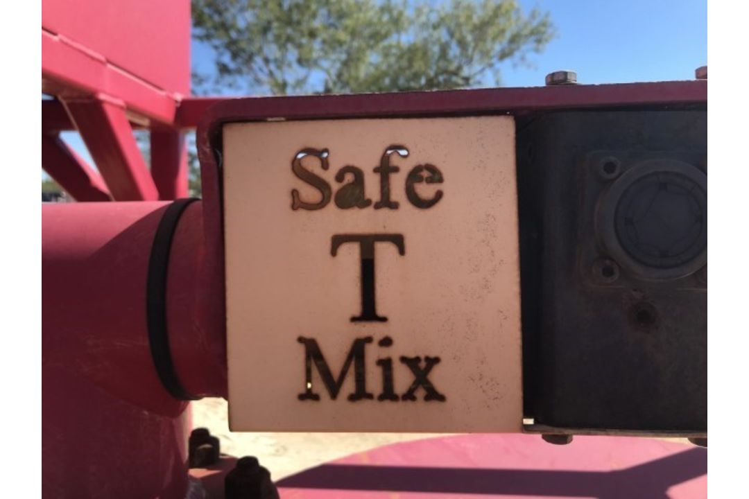 Mixing Unit U-00008 Safe T Mix. Electric Mixing Unit With Hopper. Located I - Image 6 of 7