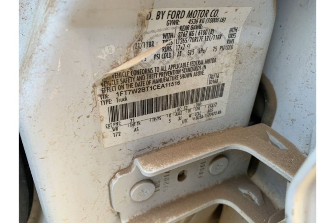 2012 Ford F250 XL Crewcab 4x4 VIN: 1FT7W2BT1CEA11516 Odometer States: 23616 - Image 6 of 6