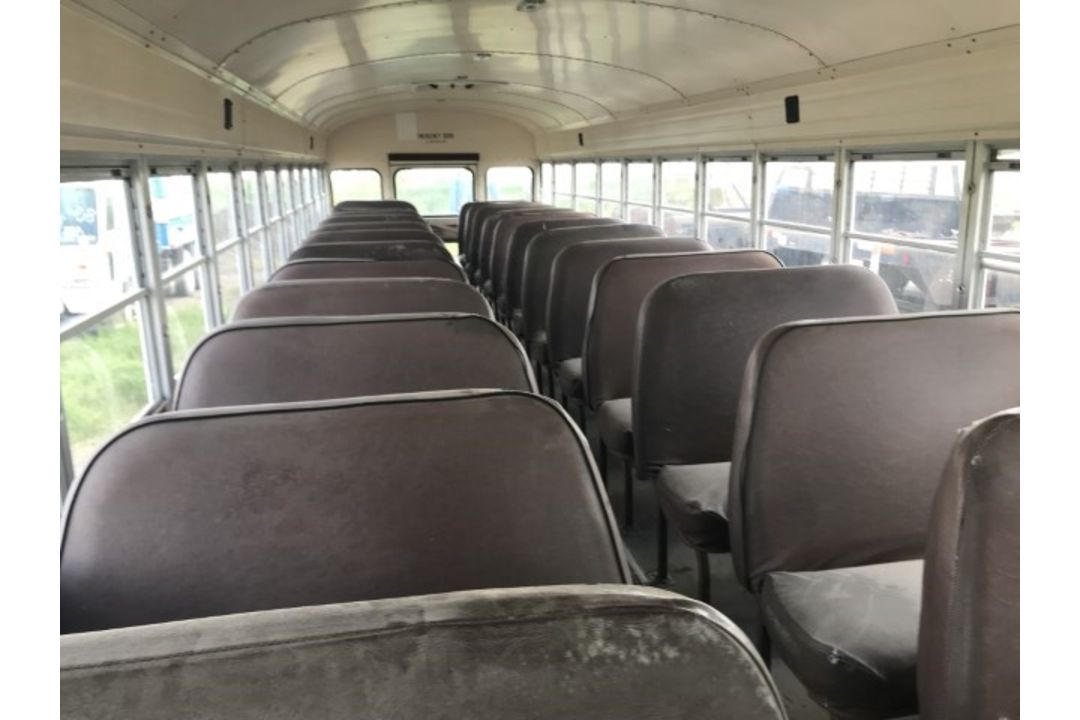 1991 BLUEBIRD SCHOOL BUS VIN: 1BAAGCSA6MF045609 Odometer States: 68171 Colo - Image 5 of 9