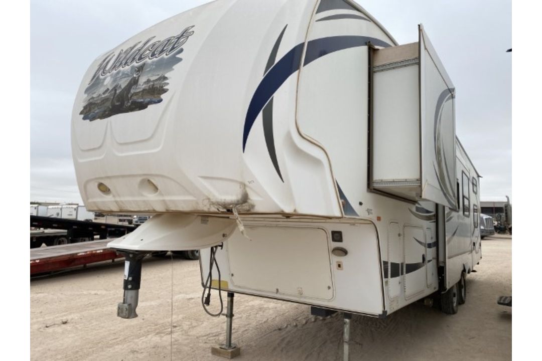 2012 Forest River Wildcat 5th Wheel RV VIN: 4X4FWCG22CV026179 Color: White - Image 1 of 5