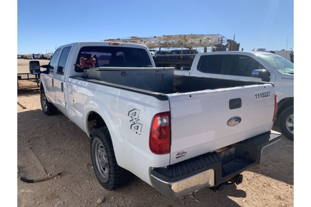 2012 Ford F250 XL Crewcab 4x4 VIN: 1FT7W2BT3CEA15227 Odometer States: 19273 - Image 4 of 7